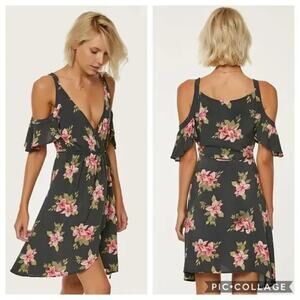 O'Neill Wrap Dress Medium Gray Floral Cecelia Cold Shoulder